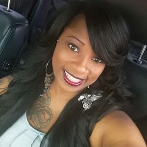 Meet your Posher, Yoko